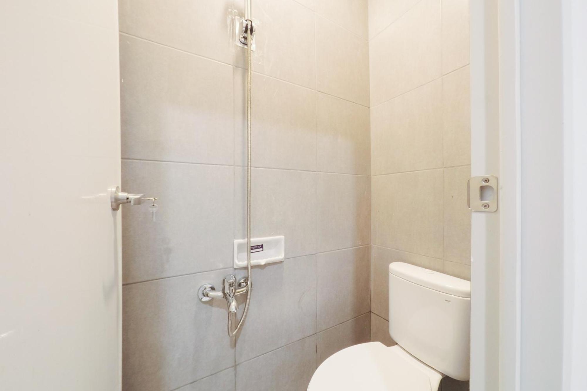 Reddoorz At Flamboyan Harapan Indah Ξενοδοχείο Μπεκάσι Εξωτερικό φωτογραφία